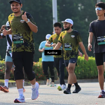 Runner Photo 7009137