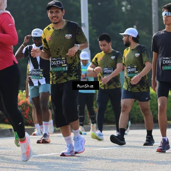 Runner Photo 7009140