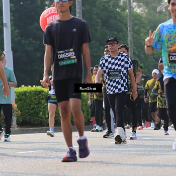 Runner Photo 7009148