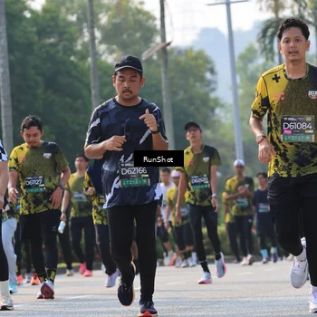 Runner Photo 7009157