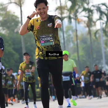 Runner Photo 7009159