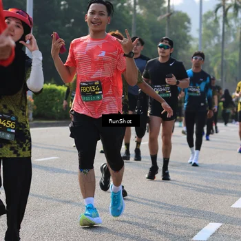 Runner Photo 7009161