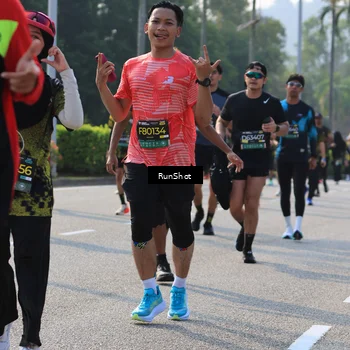 Runner Photo 7009163