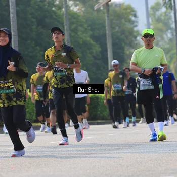 Runner Photo 7009189