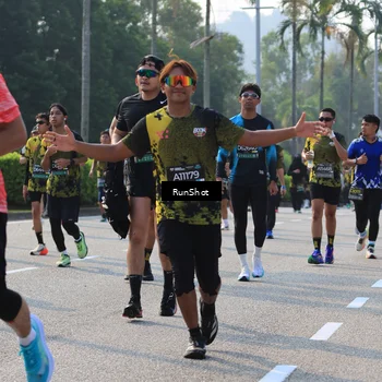 Runner Photo 7009199