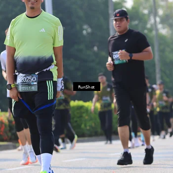 Runner Photo 7009243