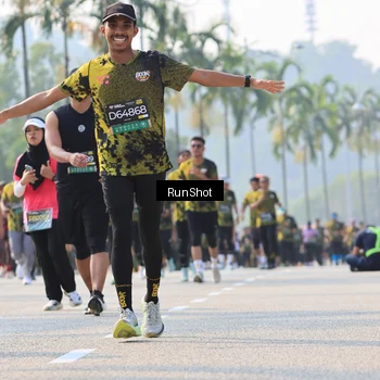 Runner Photo 7009303