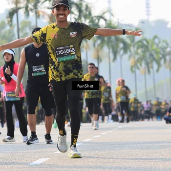 Runner Photo 7009309