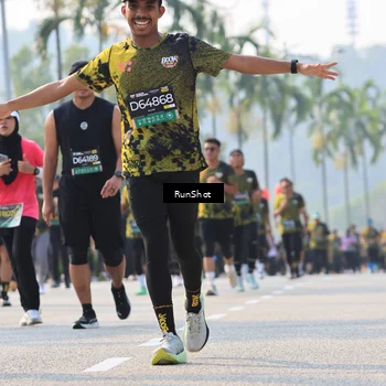 Runner Photo 7009310