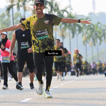 Runner Photo 7009314