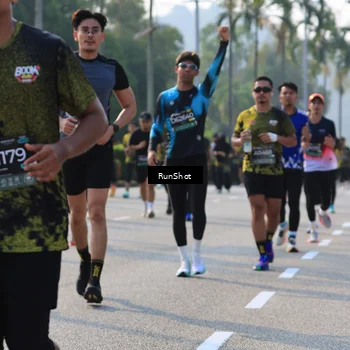 Runner Photo 7009377