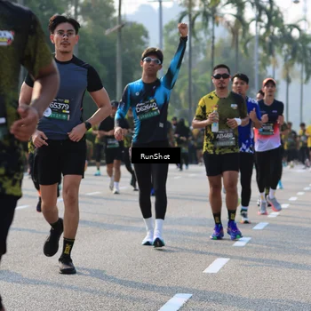 Runner Photo 7009393