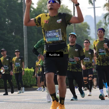 Runner Photo 7009475