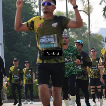 Runner Photo 7009479