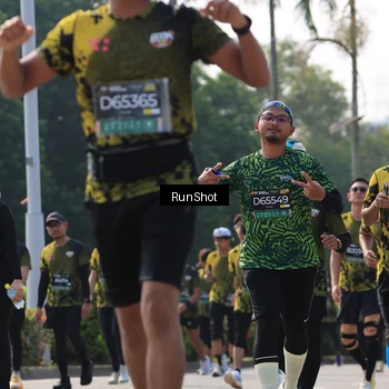 Runner Photo 7009484