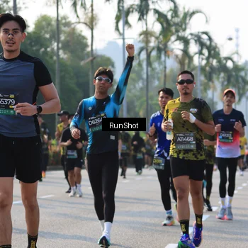 Runner Photo 7009491
