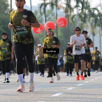 Runner Photo 7009512