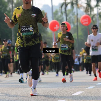 Runner Photo 7009513