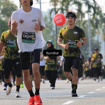Runner Photo 7009532