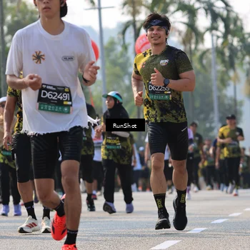 Runner Photo 7009536
