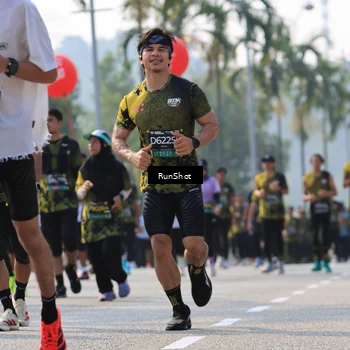 Runner Photo 7009538