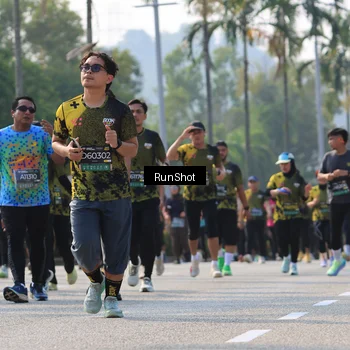 Runner Photo 7009701