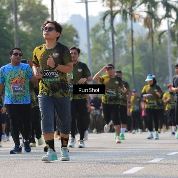 Runner Photo 7009706