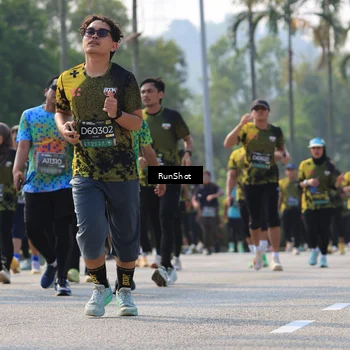 Runner Photo 7009710