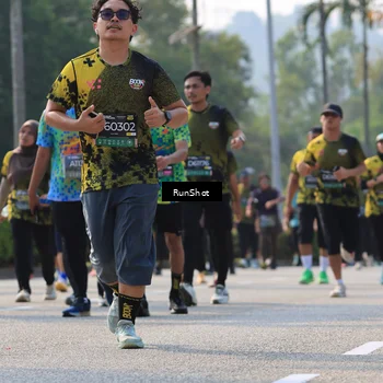 Runner Photo 7009718