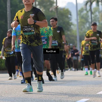 Runner Photo 7009719