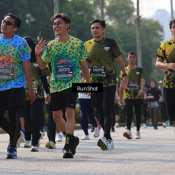 Runner Photo 7009734