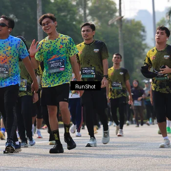Runner Photo 7009735