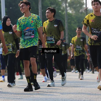 Runner Photo 7009737