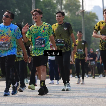 Runner Photo 7009738