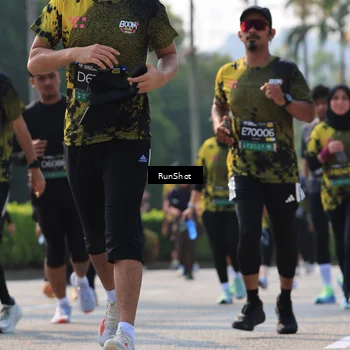 Runner Photo 7009743