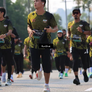 Runner Photo 7009744