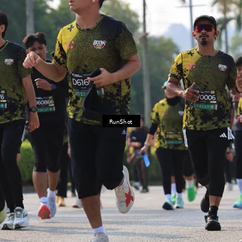 Runner Photo 7009745