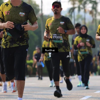 Runner Photo 7009749