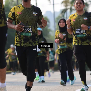 Runner Photo 7009751