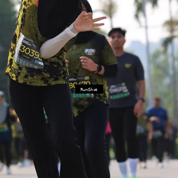 Runner Photo 7009771