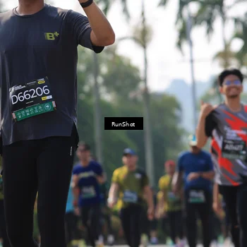 Runner Photo 7009796