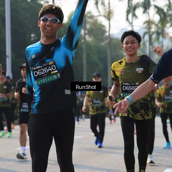 Runner Photo 7009804