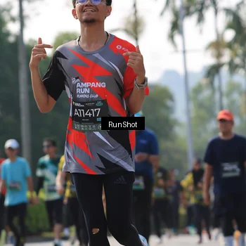 Runner Photo 7009806