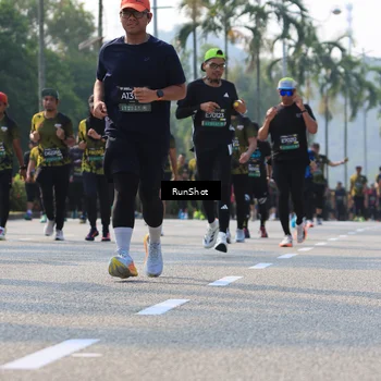 Runner Photo 7009821