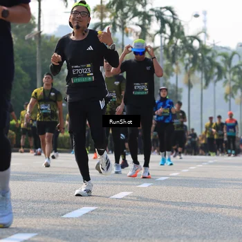 Runner Photo 7009822