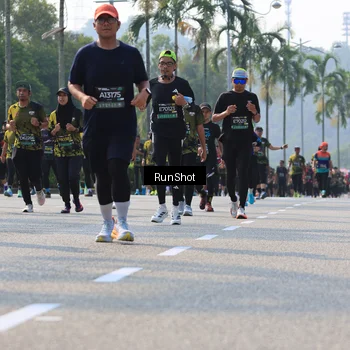 Runner Photo 7009824