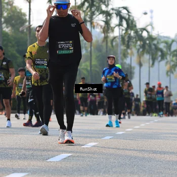 Runner Photo 7009839