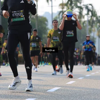 Runner Photo 7009841