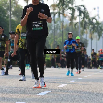 Runner Photo 7009857
