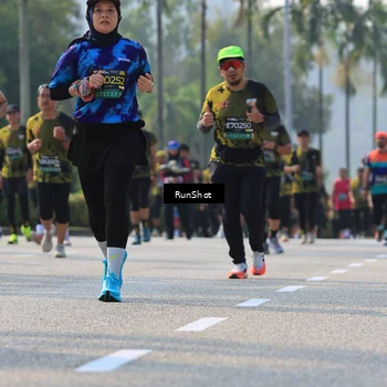 Runner Photo 7009868